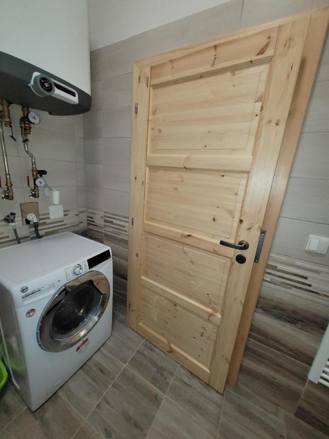 Chateau Moravany - Apartmany, Teepee A Wellness Ronow an der Doubrava Eksteriør billede